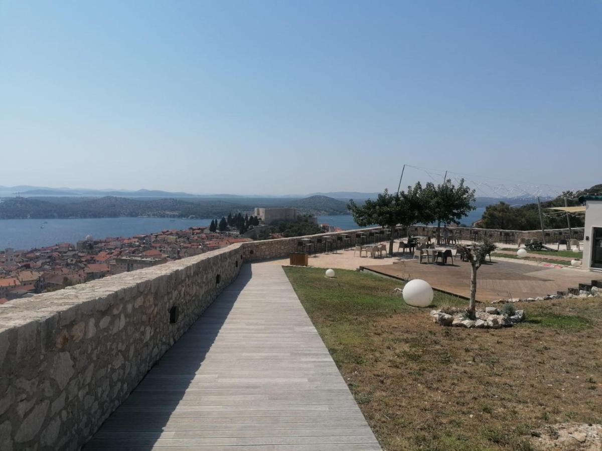 Antini Trudi Apartment Sibenik Bagian luar foto
