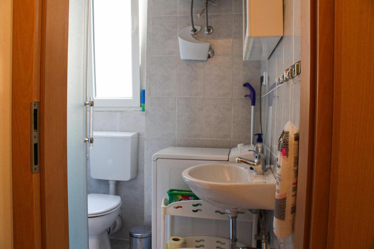 Antini Trudi Apartment Sibenik Bagian luar foto